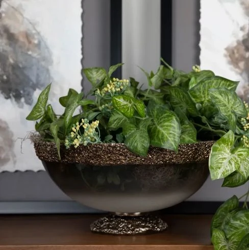 Crestview Collection Akoya Large Gold Bowl 5 Crestview Collection Akoya Large Gold Bowl - Image 3